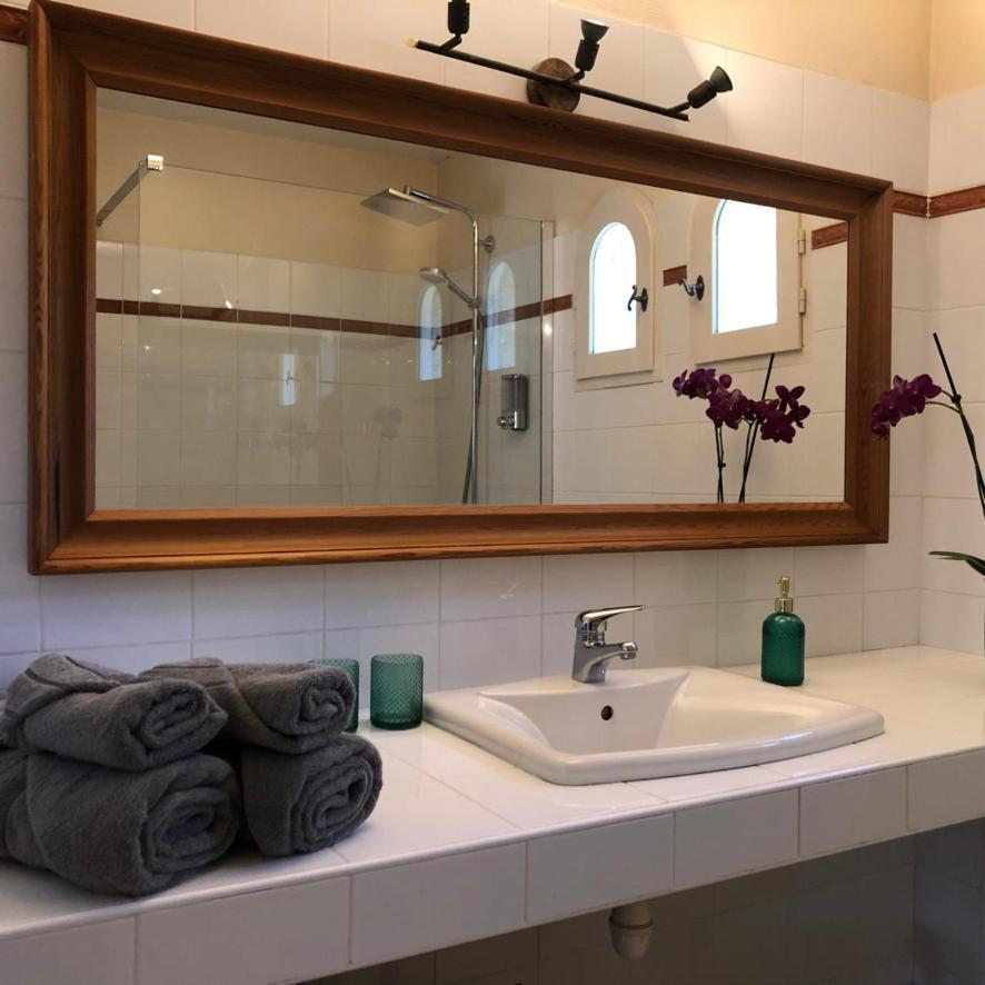 Le Nid Des Corbieres Bed & Breakfast Bizanet Екстериор снимка